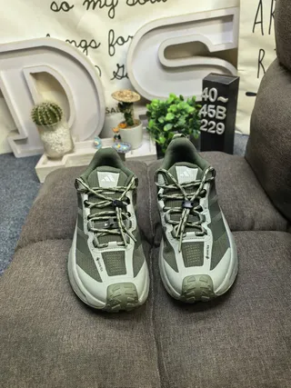 Adidas Terrex Army Green Gray Rugged Trail Silhouette Gaiter-Style Collar Running Shoes 10