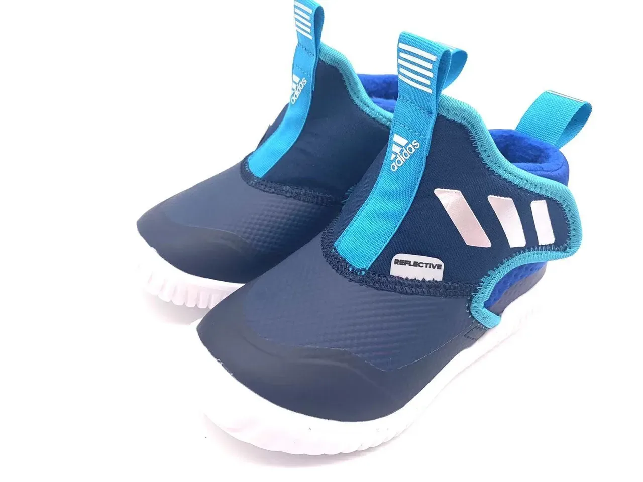 Adidas Three-Stripe Slip-On Water-Style Kids Lifestyle Sneakers 21