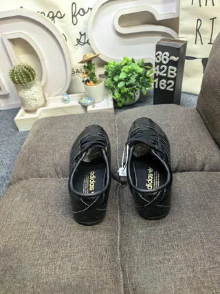 Adidas Tokyo Black Leather Velcro Strap Lifestyle Sneakers 8