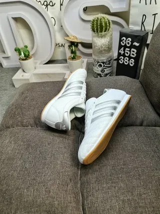 Adidas White Black Low-Top Leather Upper Lifestyle Sneakers 6