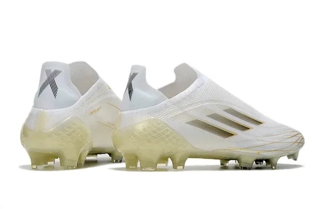 Adidas 白色金色针织鞋面金属条纹 草地足球鞋 5