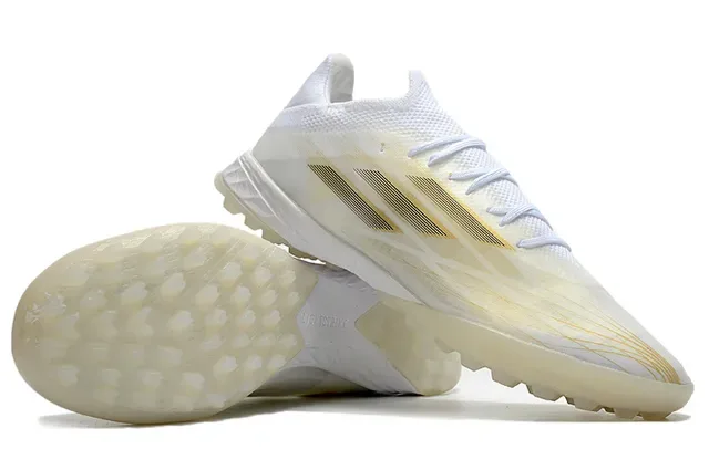 Adidas 白金 低轮廓 合成鞋面 金属条纹 草地足球鞋 4