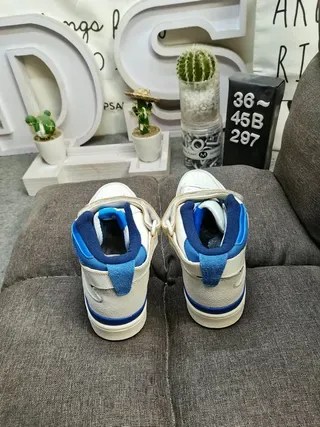 Adidas Sneakers Lifestyle Blanches Vertes Hautes à Col Rembourré 18