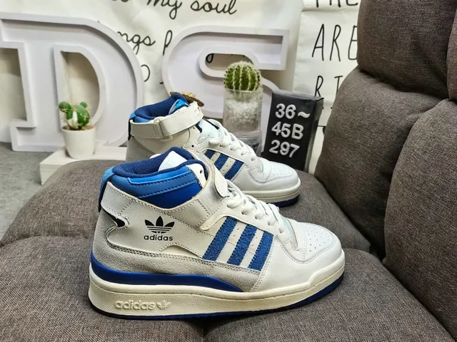 Adidas Sneakers Lifestyle Blanches Vertes Hautes à Col Rembourré 21