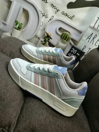 Adidas Chaussures Lifestyle Blanc et Jaune Low-Top Mix Daim Cuir 7