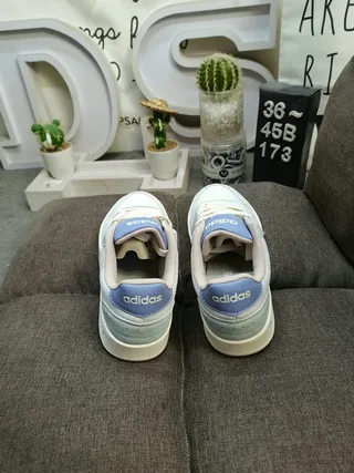 Adidas Chaussures Lifestyle Blanc et Jaune Low-Top Mix Daim Cuir 8