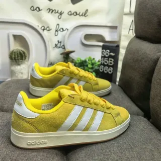 Adidas أصفر أبيض سويد أعلى Three Stripes أسلوب حياة حذاء رياضي