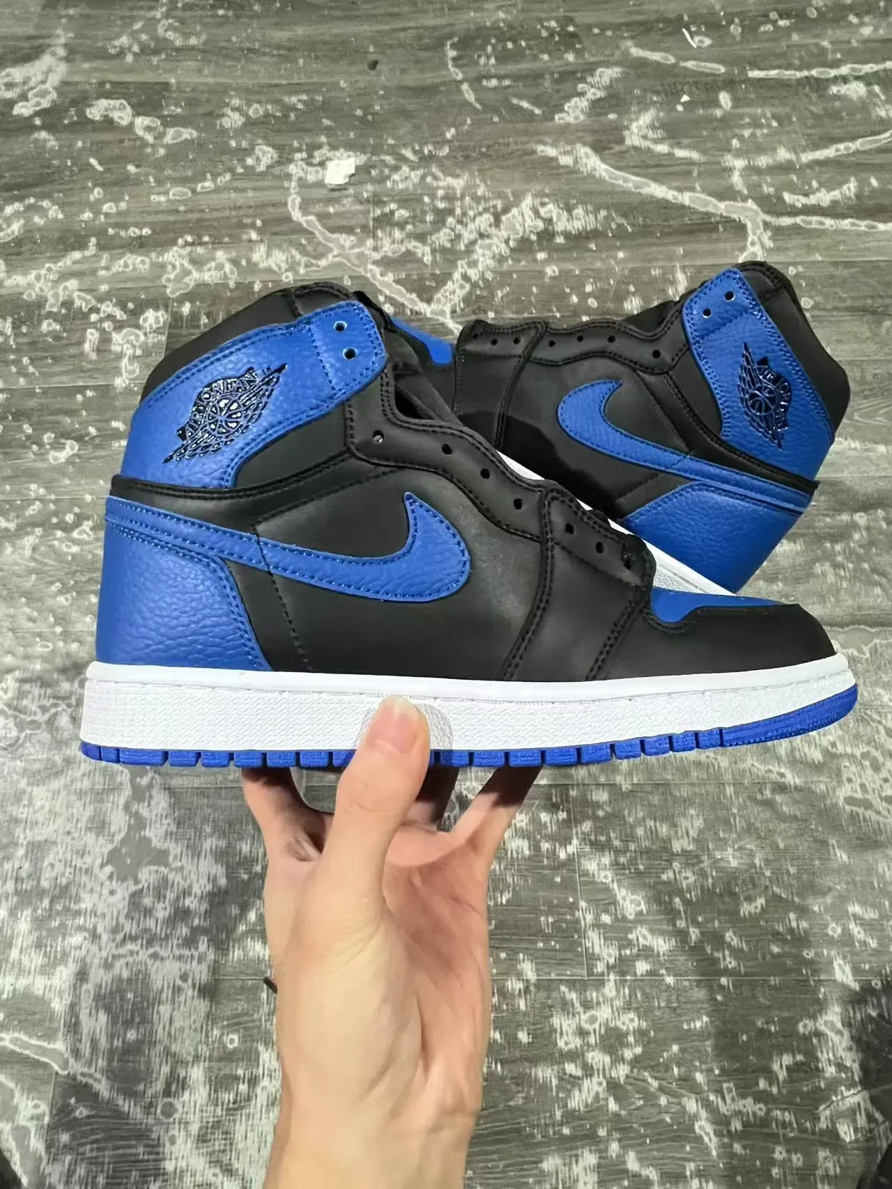 Air Jordan 1 أسود أزرق ملكي جلد أحذية كرة السلة 7