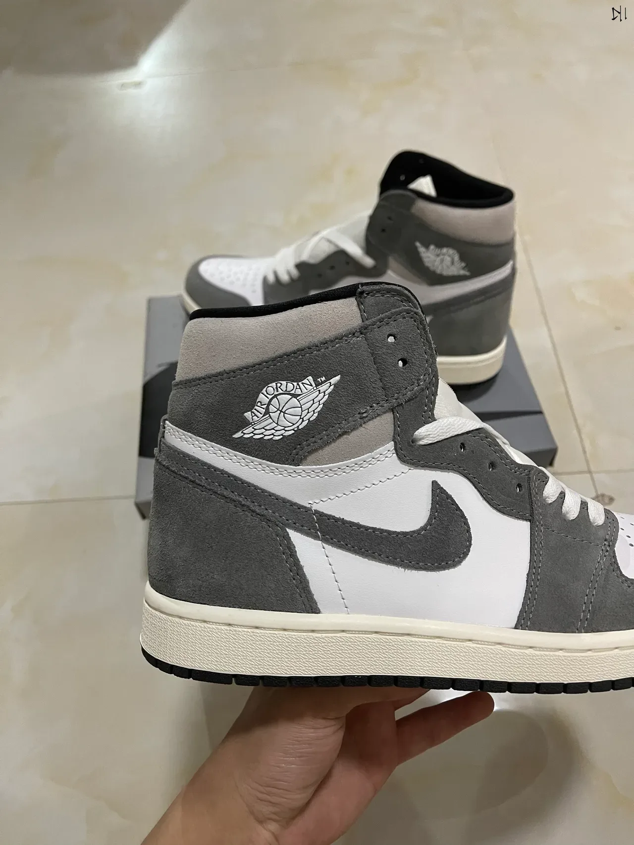 Air Jordan 1 High Top White and Gray Suede Basketball Shoes 7