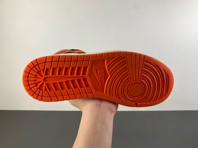 Air Jordan 1 Orange Black Off-White বাস্কেটবল শু 9