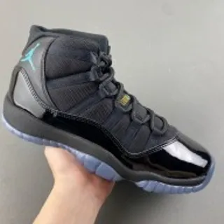 Zapatillas de baloncesto Air Jordan 11 negro y verde azulado