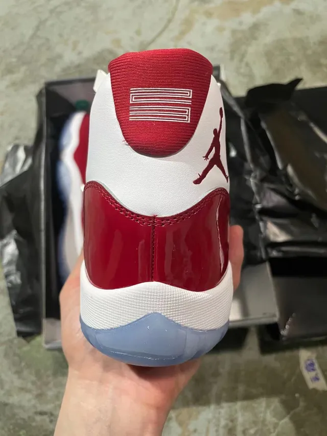 Air Jordan 11 جيم ريد جلد لامع حذاء كرة السلة 5