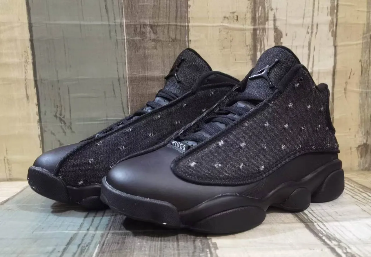حذاء كرة السلة Air Jordan 13 ذو الرقبة العالية باللونين الأسود والأخضر مع جزء علوي بملمس الدنيم 4