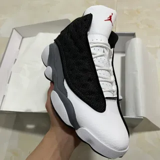 Air Jordan 13 काले सफेद ग्रे बास्केटबॉल जूते