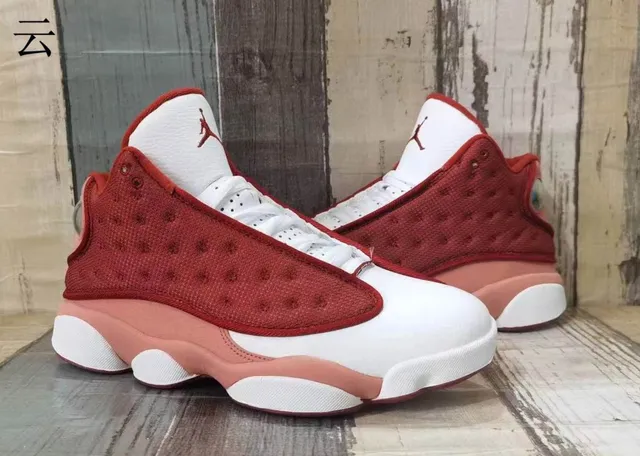 Zapatillas de baloncesto Air Jordan 13 rojas y blancas 2