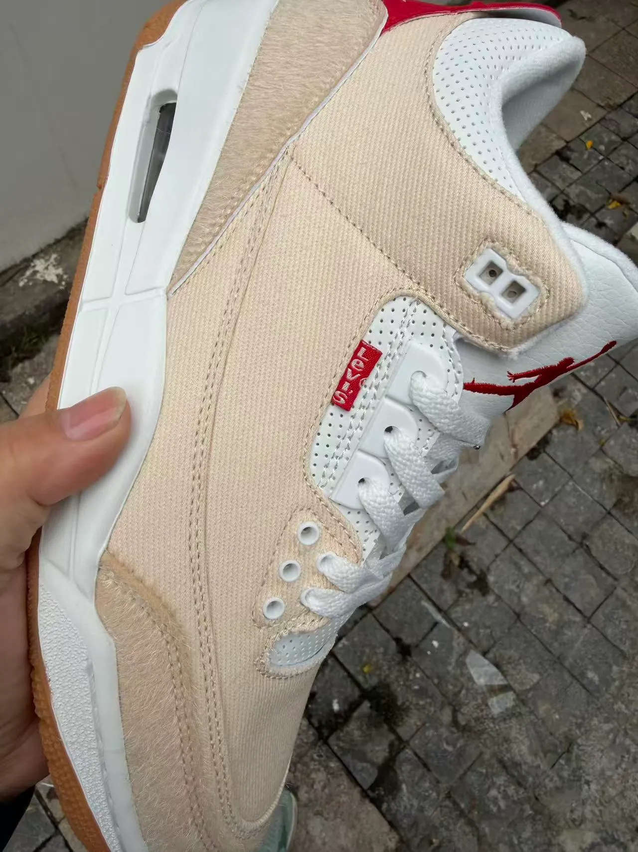 Air Jordan 3 Bege e Vermelho tênis lifestyle 6