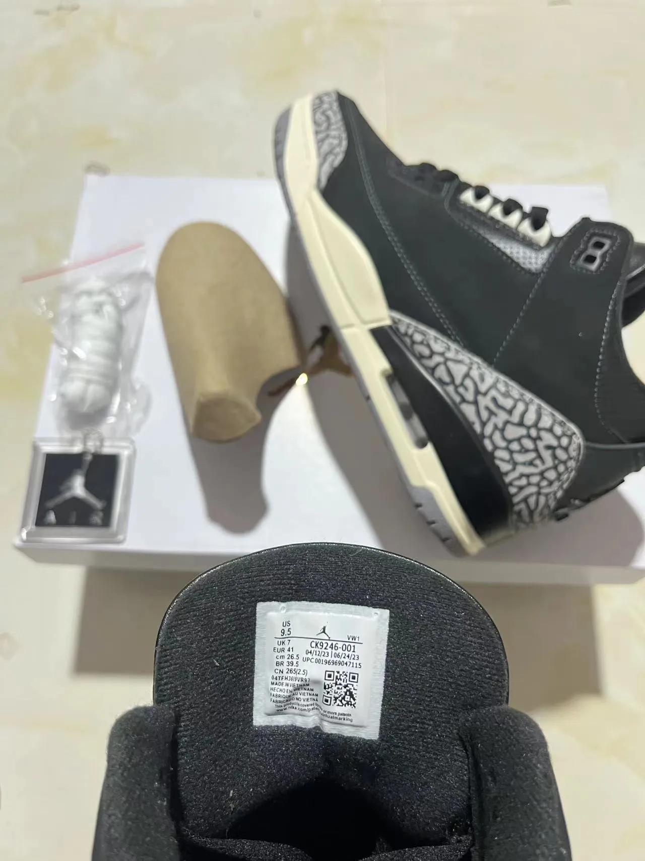 Tênis de basquete Air Jordan 3 com estampa de elefante preta 8