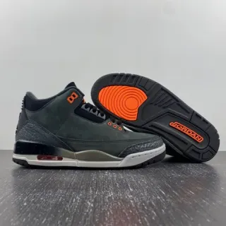 Tênis de basquete Air Jordan 3 carvão escuro e laranja com estampa de elefante