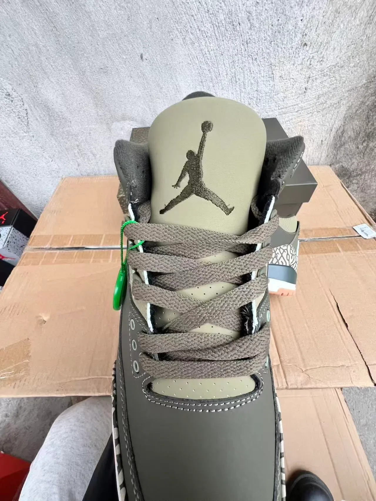 Air Jordan 3 Olive Elephant Print বাস্কেটবল জুতা 4