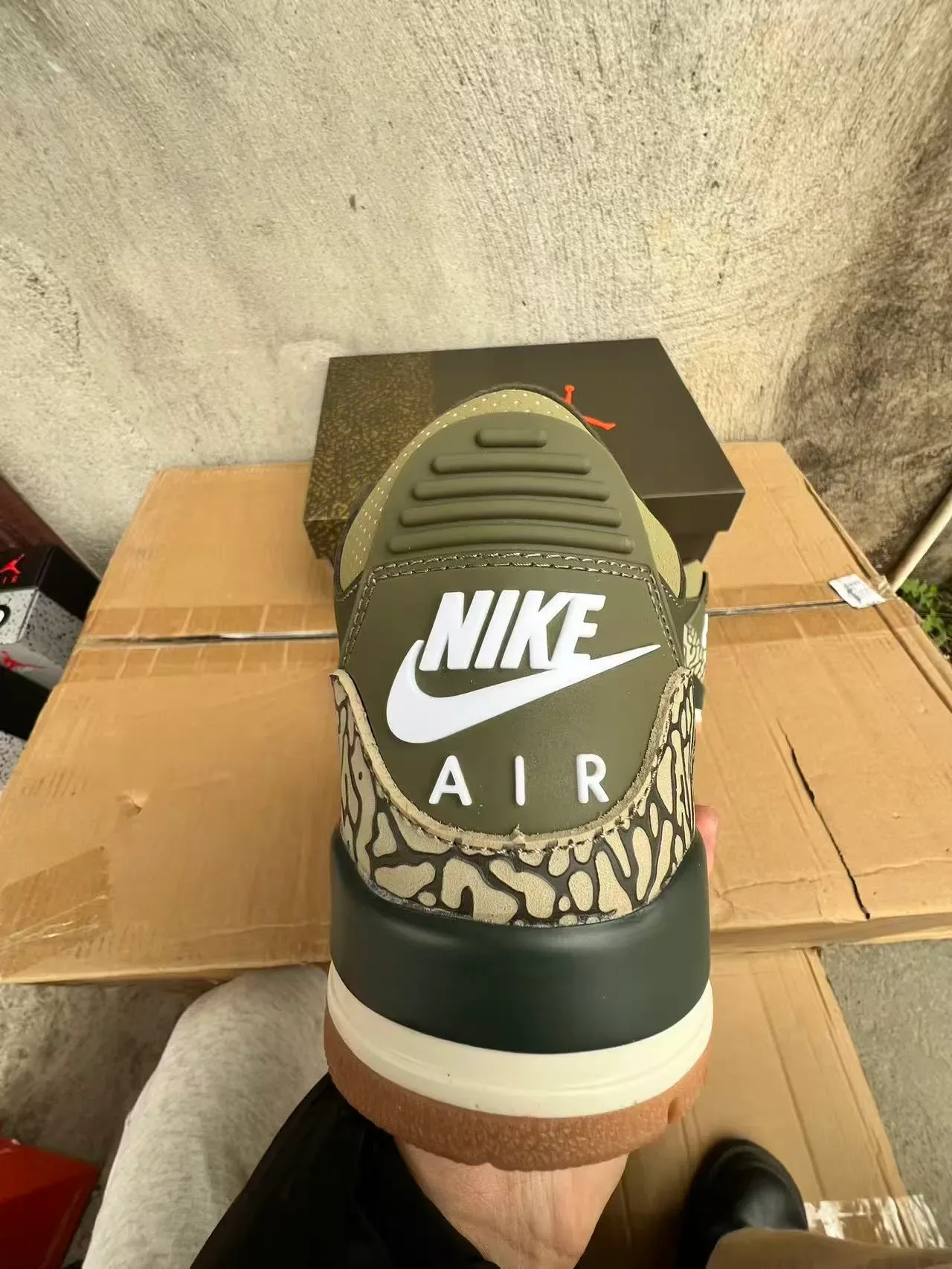 Air Jordan 3 Olive Elephant Print বাস্কেটবল জুতা 8