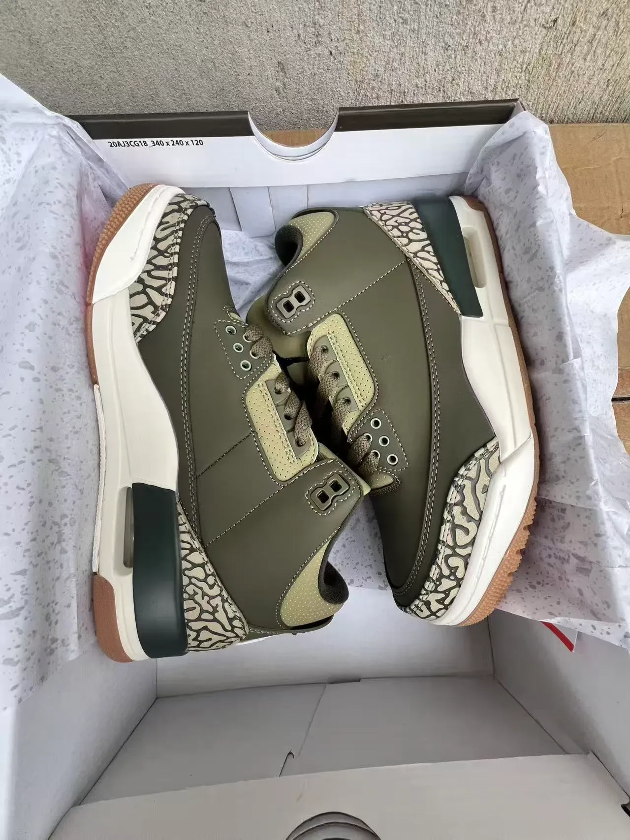 Air Jordan 3 Olive Elephant Print বাস্কেটবল জুতা 9