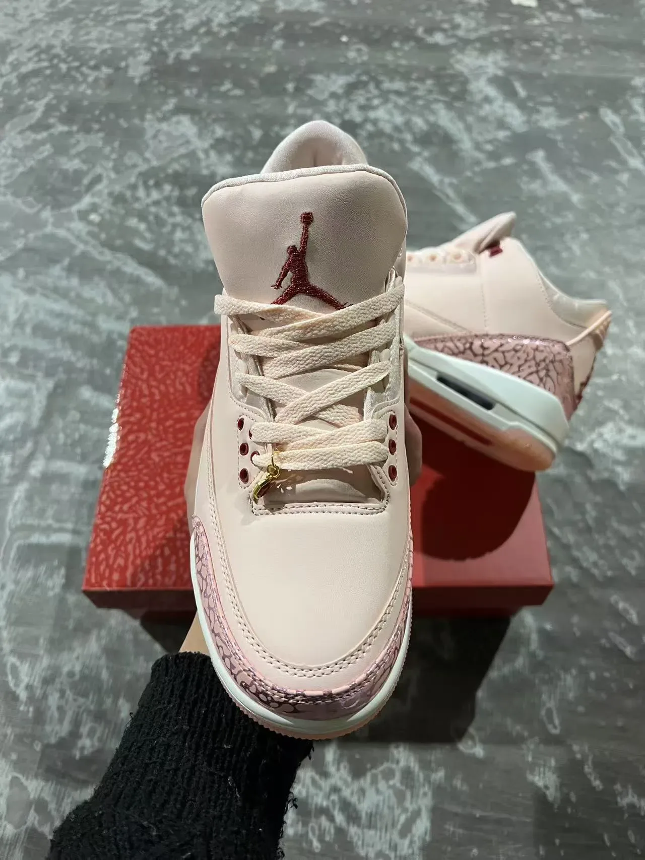 Air Jordan 3 Pale Pink Elephant Print Basketball Shoes 3