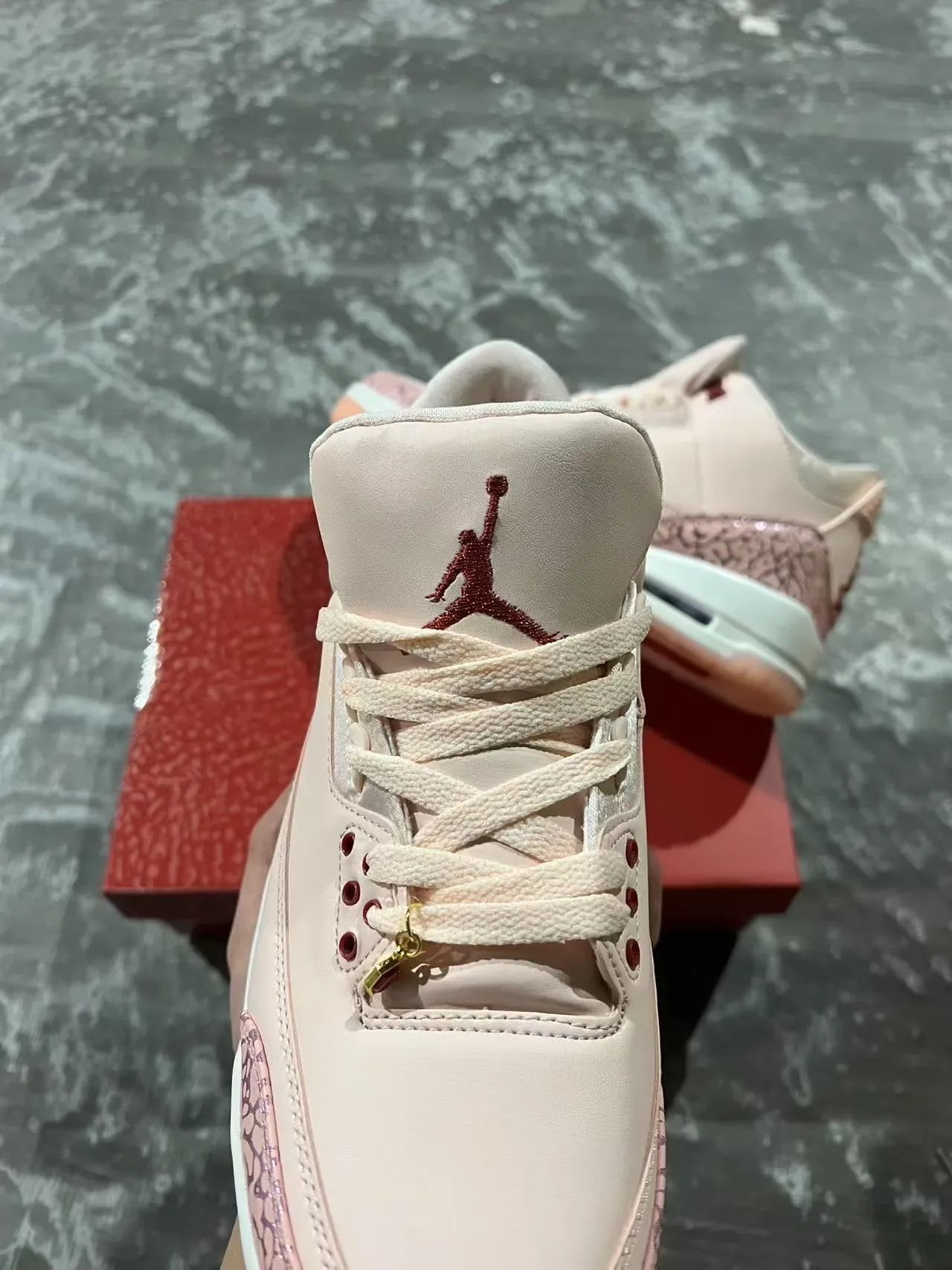 Air Jordan 3 Pale Pink Elephant Print Basketball Shoes 4