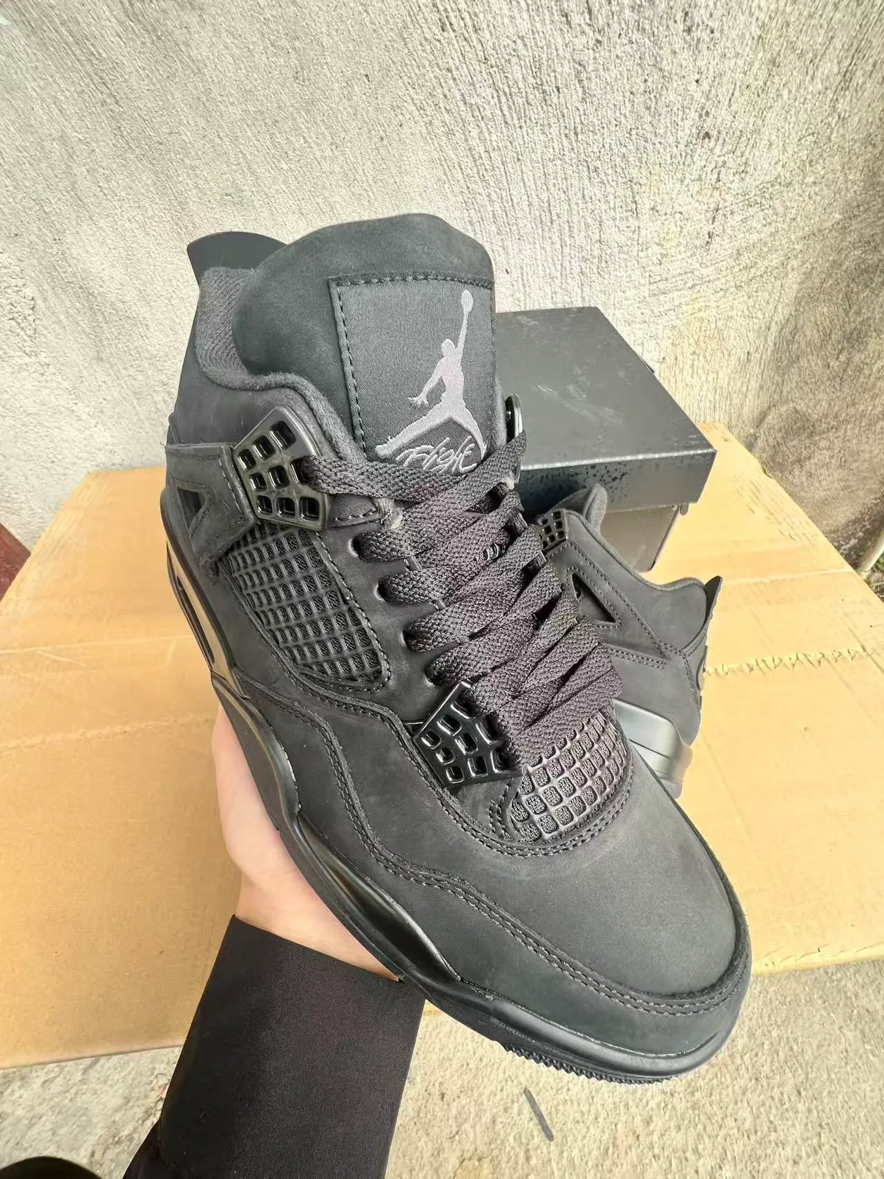 Tênis de basquete Air Jordan 4 preto monocromático 2
