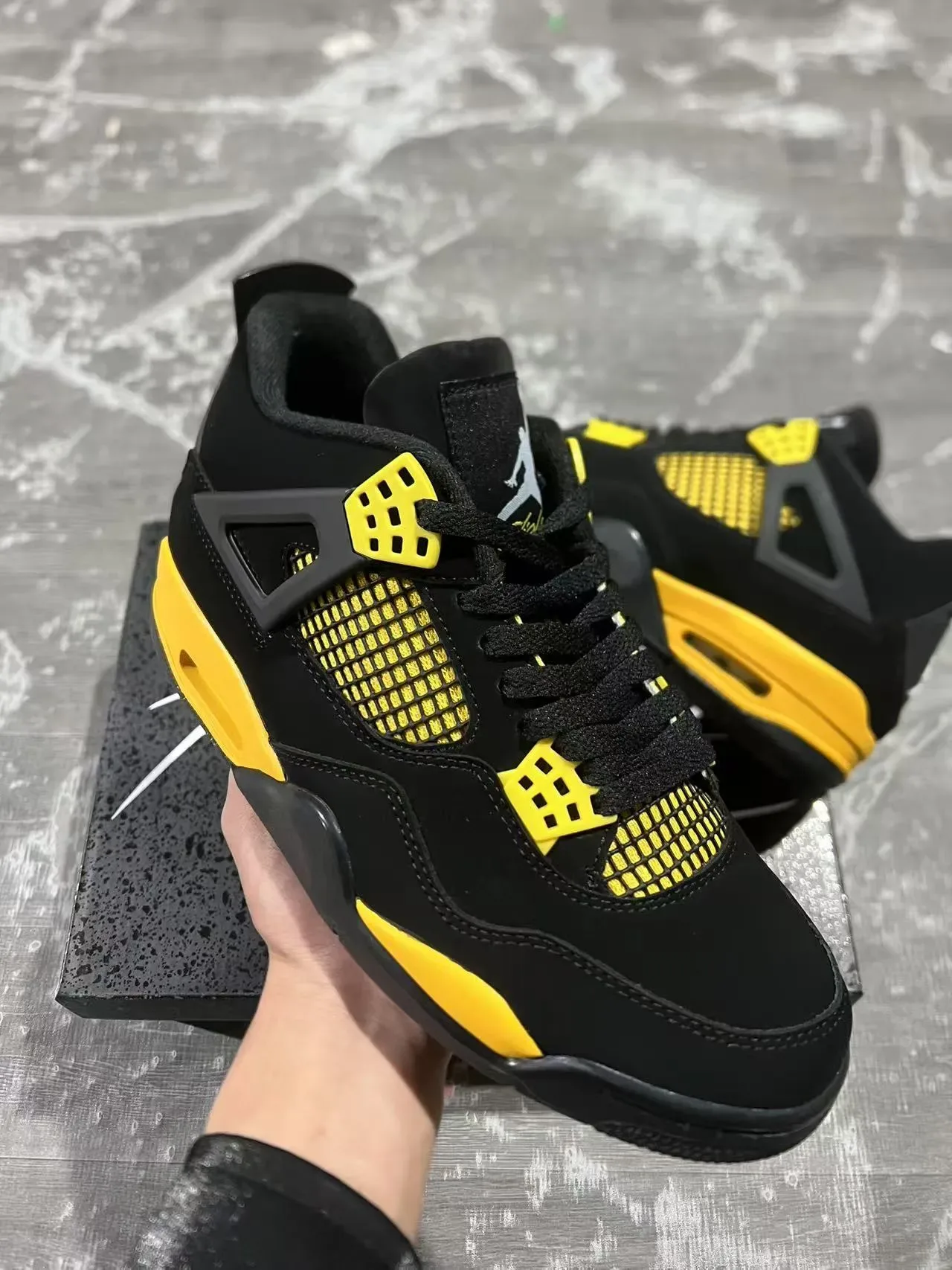 Air Jordan 4 Tênis de Basquete Preto Amarelo 2