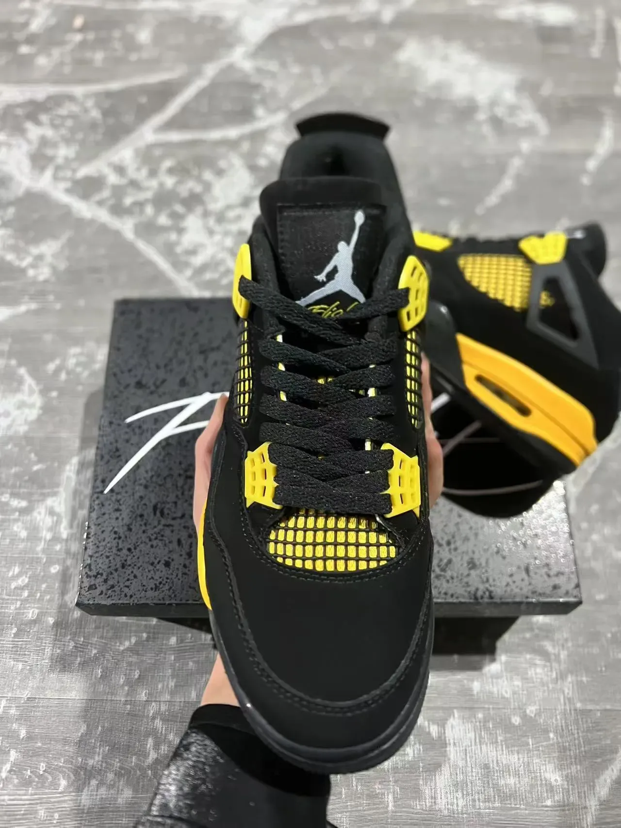 Air Jordan 4 Tênis de Basquete Preto Amarelo 3