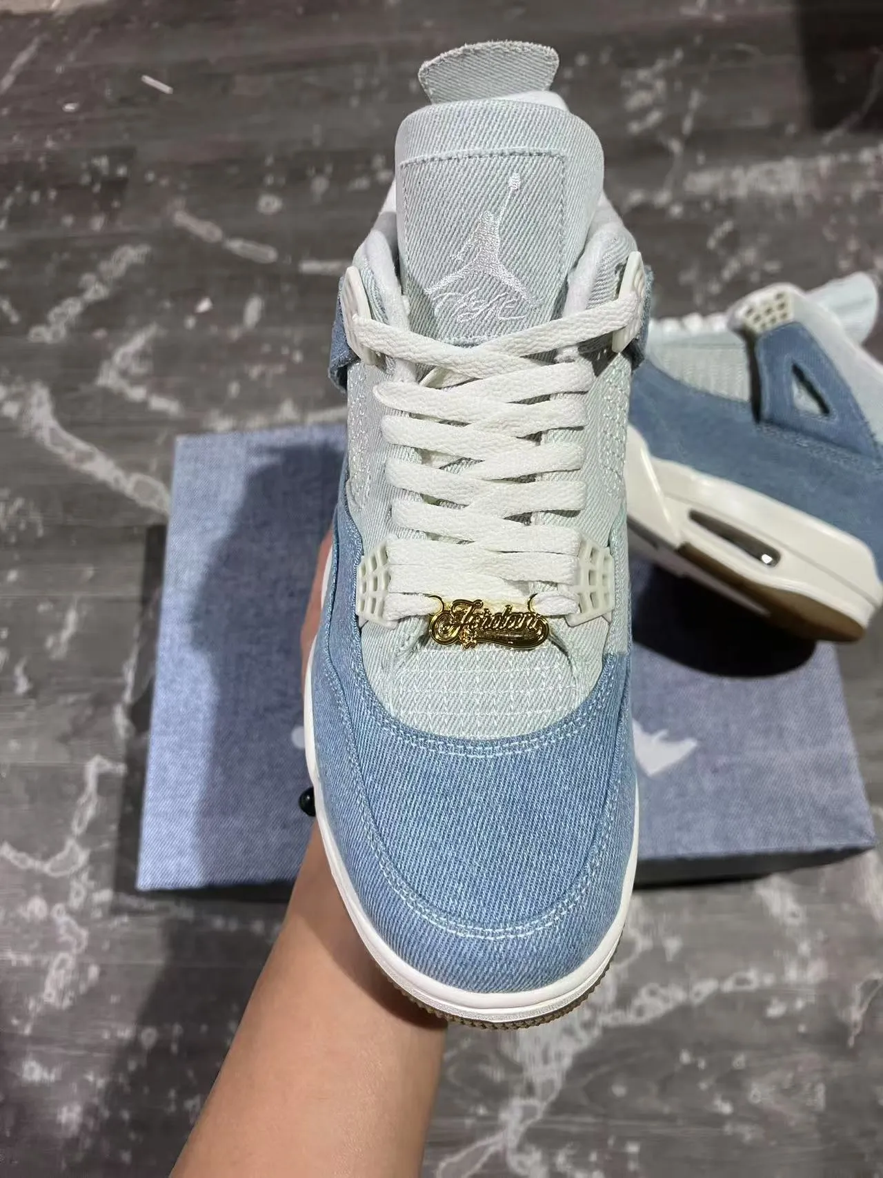 Air Jordan 4 ডেনিম হালকা নীল সাদা গাম বাস্কেটবল জুতো 3