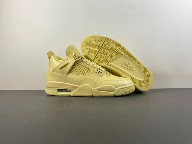 Air Jordan 4 Monochromatic Yellow Basketball Shoes 11