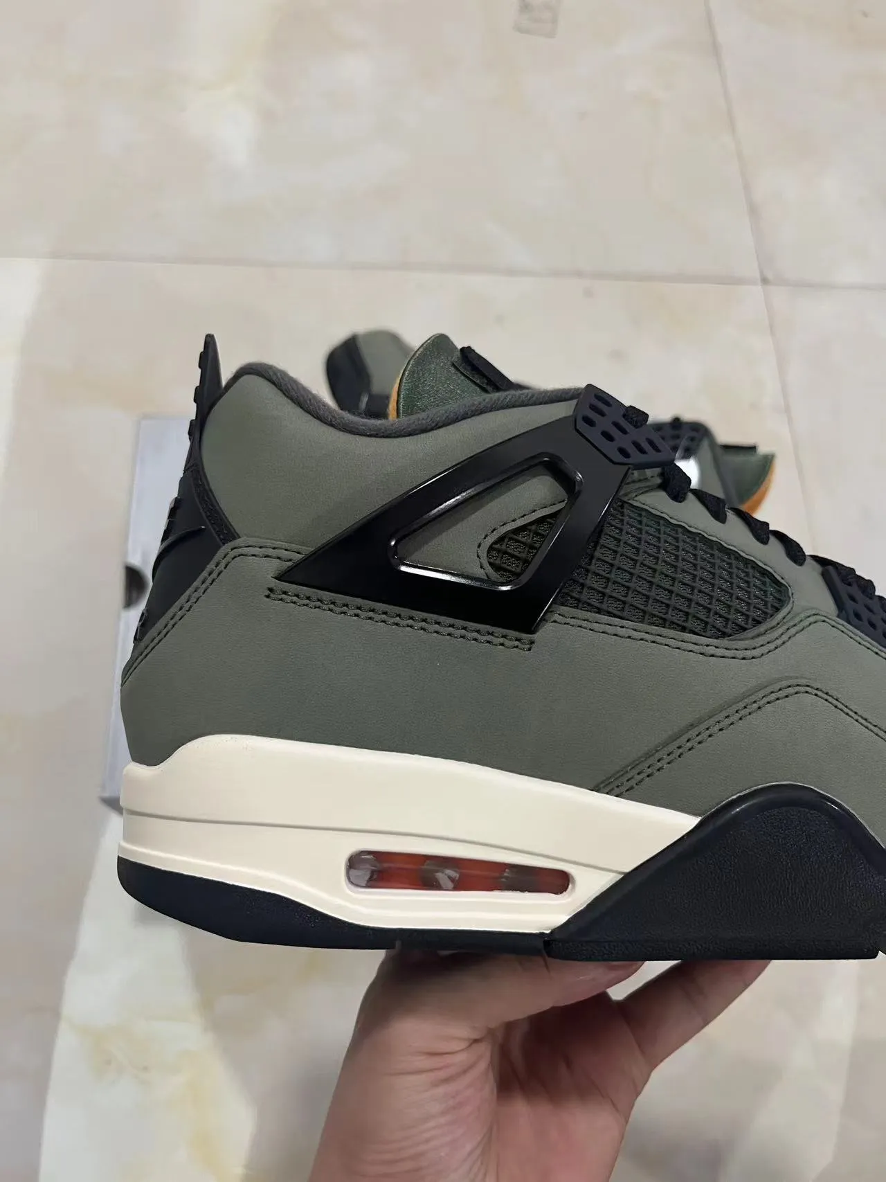 Air Jordan 4 Vert Olive Noir Crème Chaussures de Basketball 7