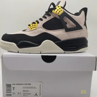 Air Jordan 4 Retro Silt Red/Black-Phantom-Volt 篮球鞋