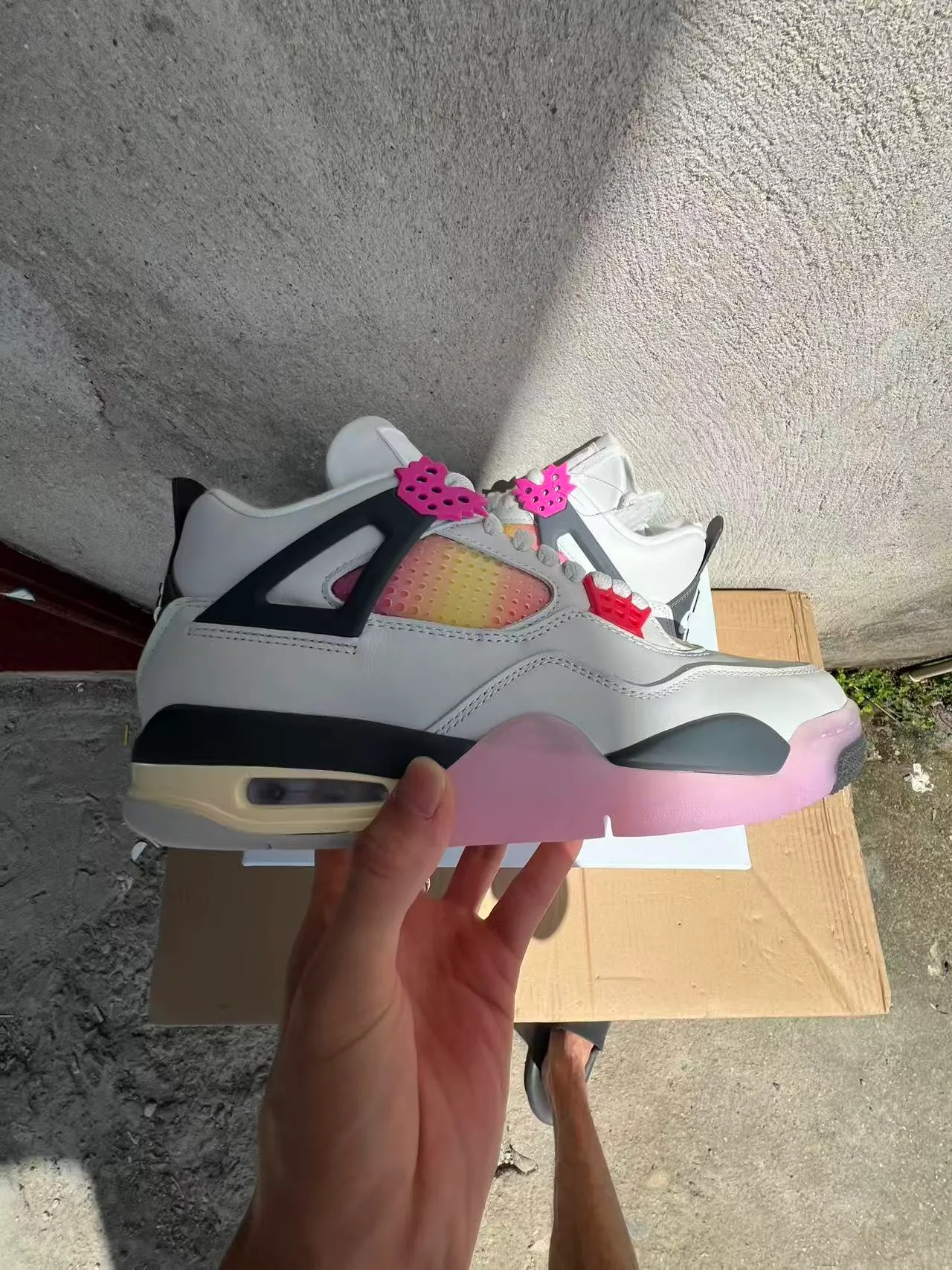 Air Jordan 4 সাদা কালো গোলাপি গ্রেডিয়েন্ট মেশ বাস্কেটবল জুতা 7