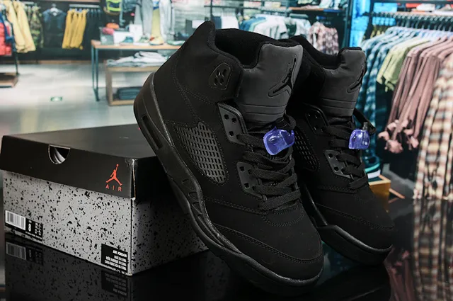 Tênis de basquete Air Jordan 5 totalmente preto 2