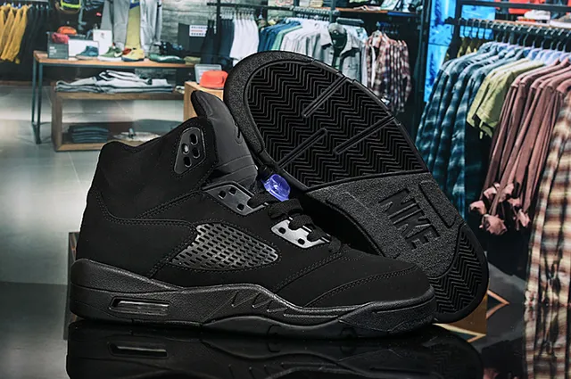Tênis de basquete Air Jordan 5 totalmente preto 6