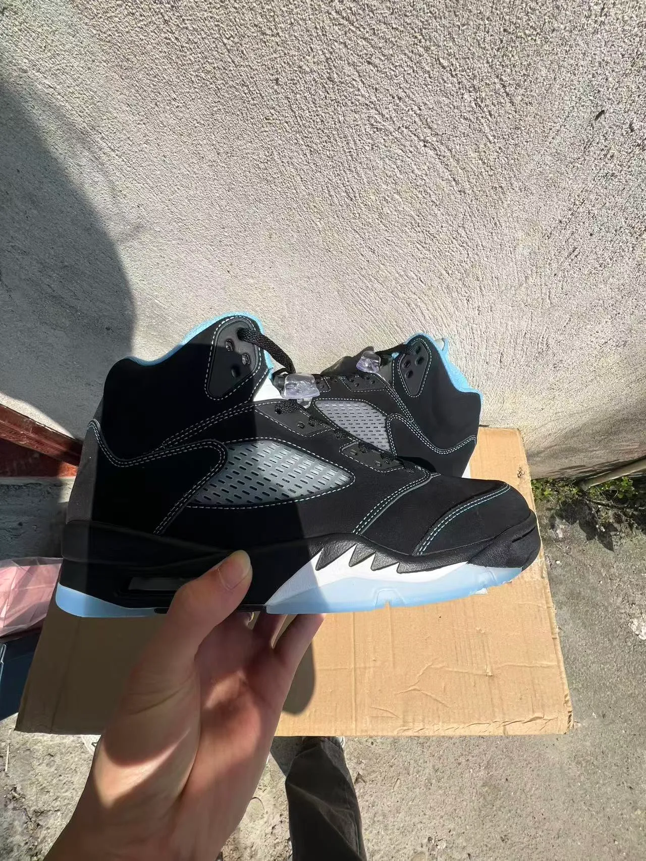 Air Jordan 5 أحذية كرة السلة شبكية أسود أزرق فاتح 7