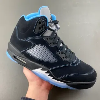 Air Jordan 5 কালো হালকা নীল সোয়েড বাস্কেটবল জুতো