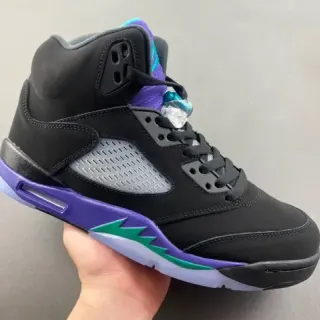 Air Jordan 5 黑紫绿篮球鞋
