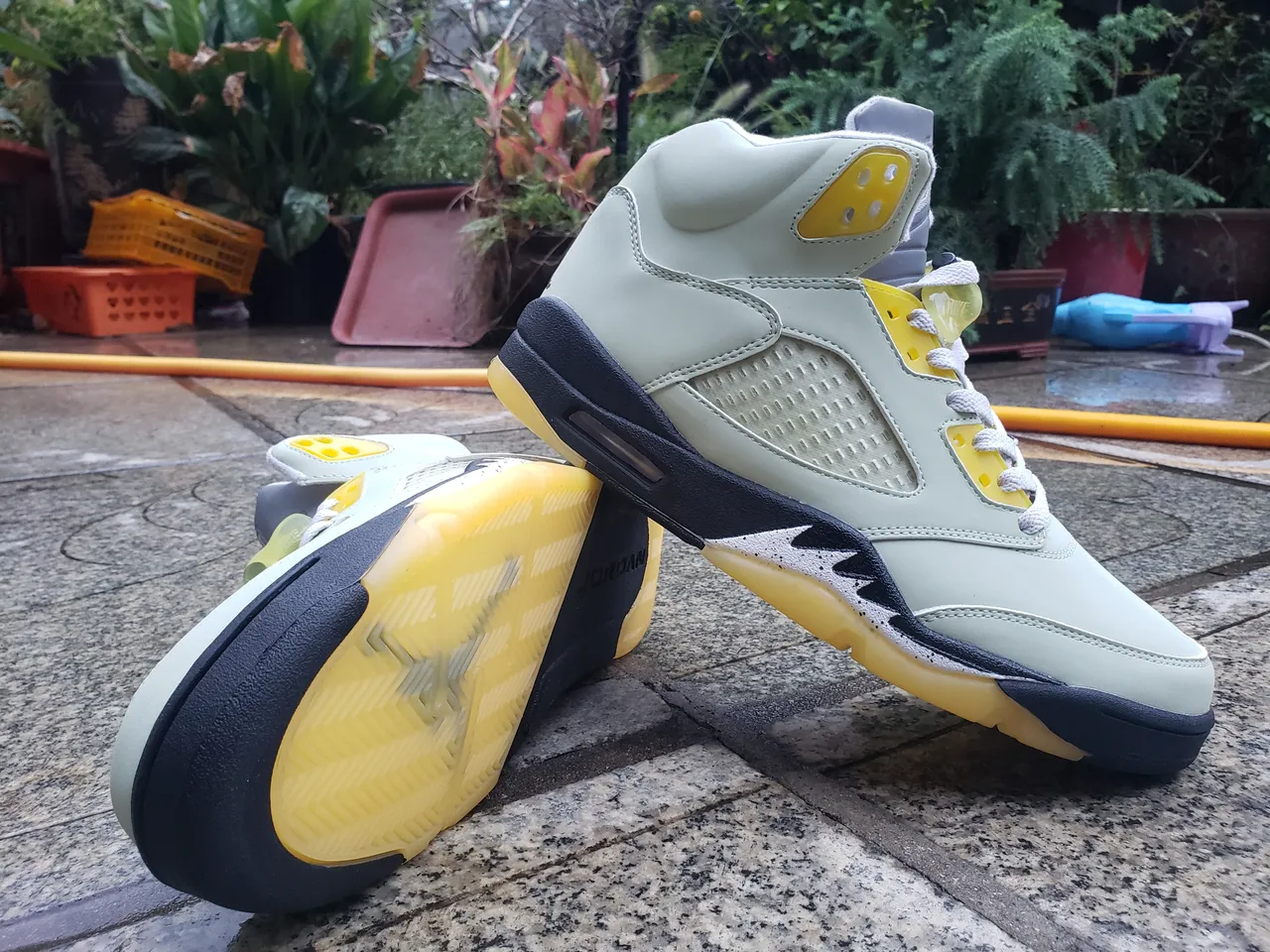حذاء كرة السلة Air Jordan 5 أزرق جليدي باهت رمادي 9