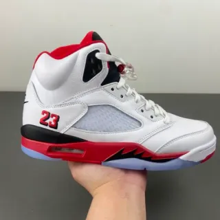 Air Jordan 5 白红黑篮球鞋