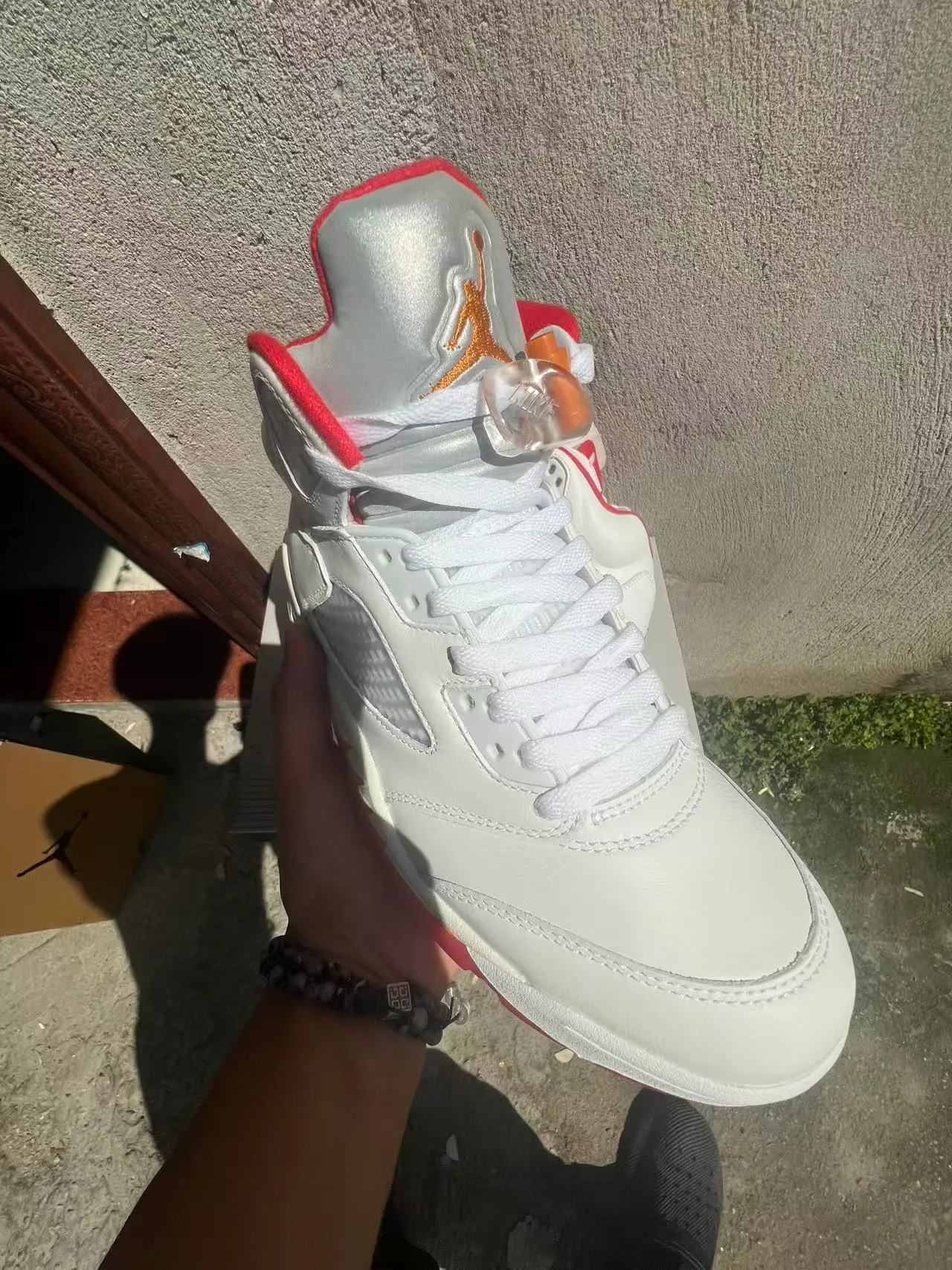 Zapatillas de baloncesto Air Jordan 5 blanco rojo naranja Flame 2