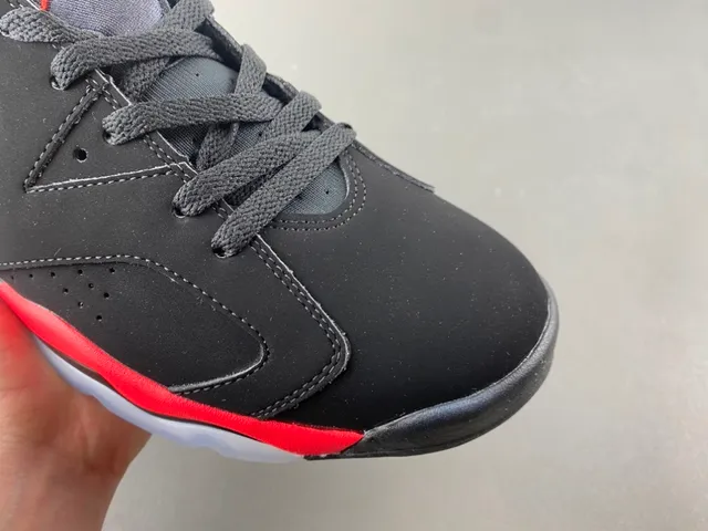 أحذية كرة السلة Air Jordan 6 أسود أحمر أبيض 2