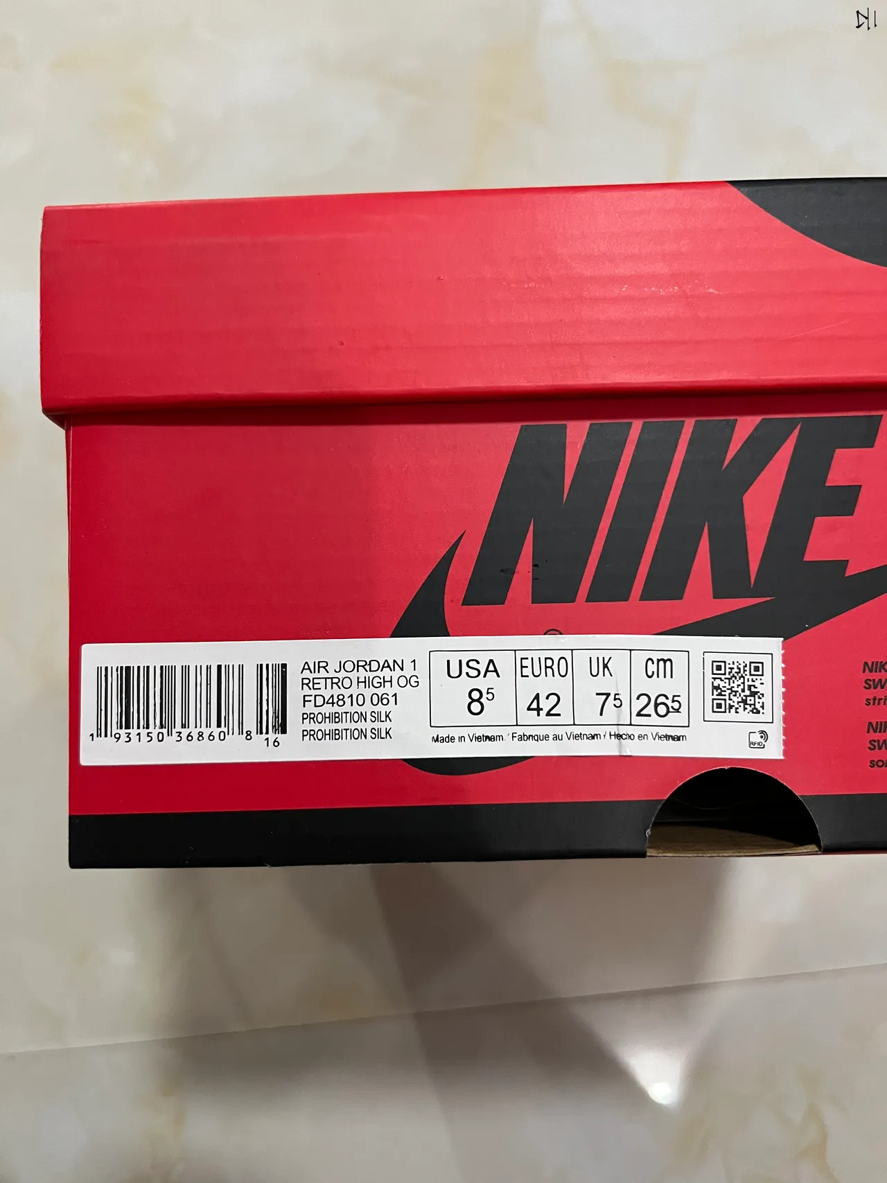 Air Jordan Noir Rouge High-Top Satin Overlay Chaussures de Basketball 13