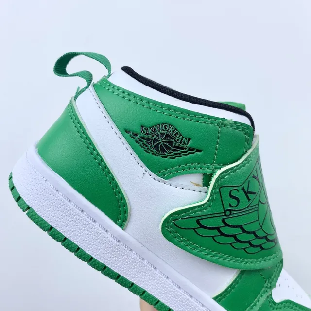 Tênis de basquete de cano baixo Air Jordan cinza e azul com fecho de tira 11