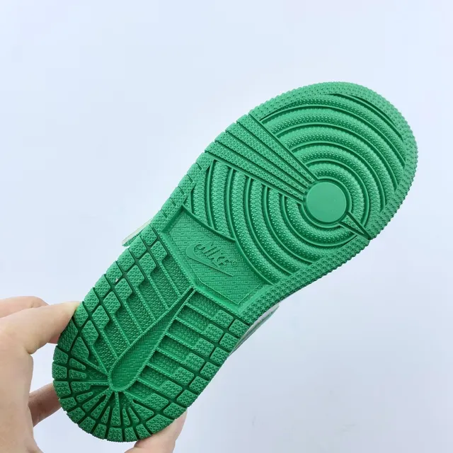 Tênis de basquete de cano baixo Air Jordan cinza e azul com fecho de tira 14