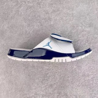 Chinelos Air Jordan Hydro Slide Branco e Azul-Marinho Brilhante