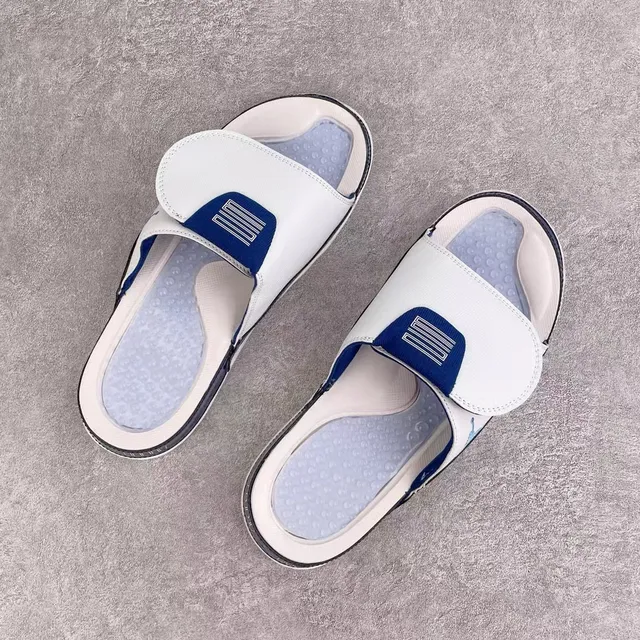 Chanclas Air Jordan Hydro Slide blanco y azul marino brillante 3