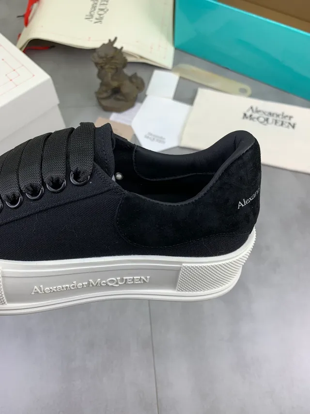 Alexander McQueen Oversized Sneaker Black and White Lifestyle Sneakers 4